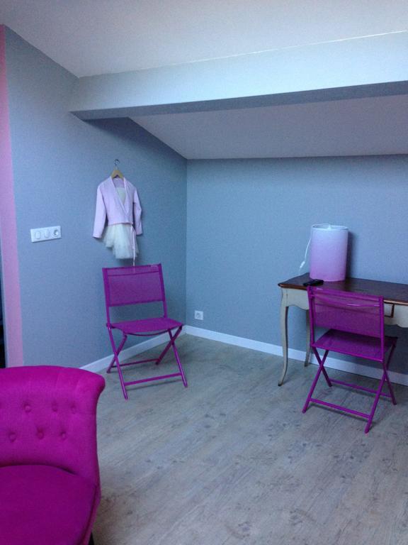 Appartements D'Hotes Santa Giulia Niort Room photo