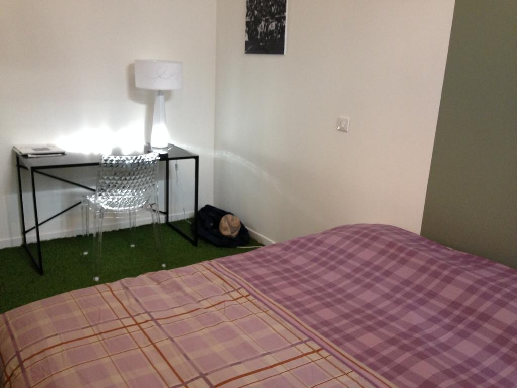 Appartements D'Hotes Santa Giulia Niort Room photo